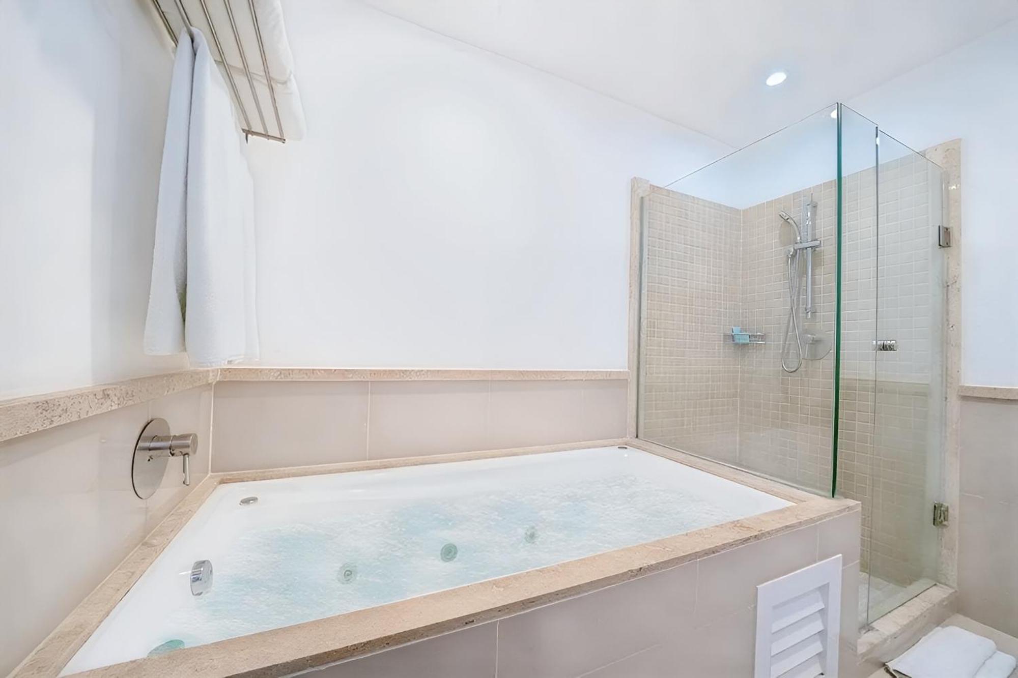 Luxury Duplex -4 Pers- 2Mn Beach&5Th Av, Pool, Gym بلايا ديل كارمن المظهر الخارجي الصورة